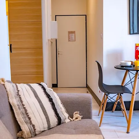 Le Cocon Boise - Coeur De - Gare Proche Apartmán