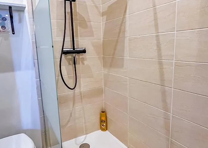 Le Cocon Boise - Coeur De - Gare Proche *